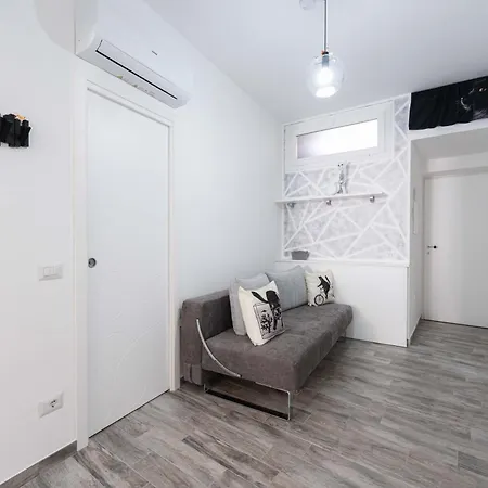 Il Gatto Franco Daire *